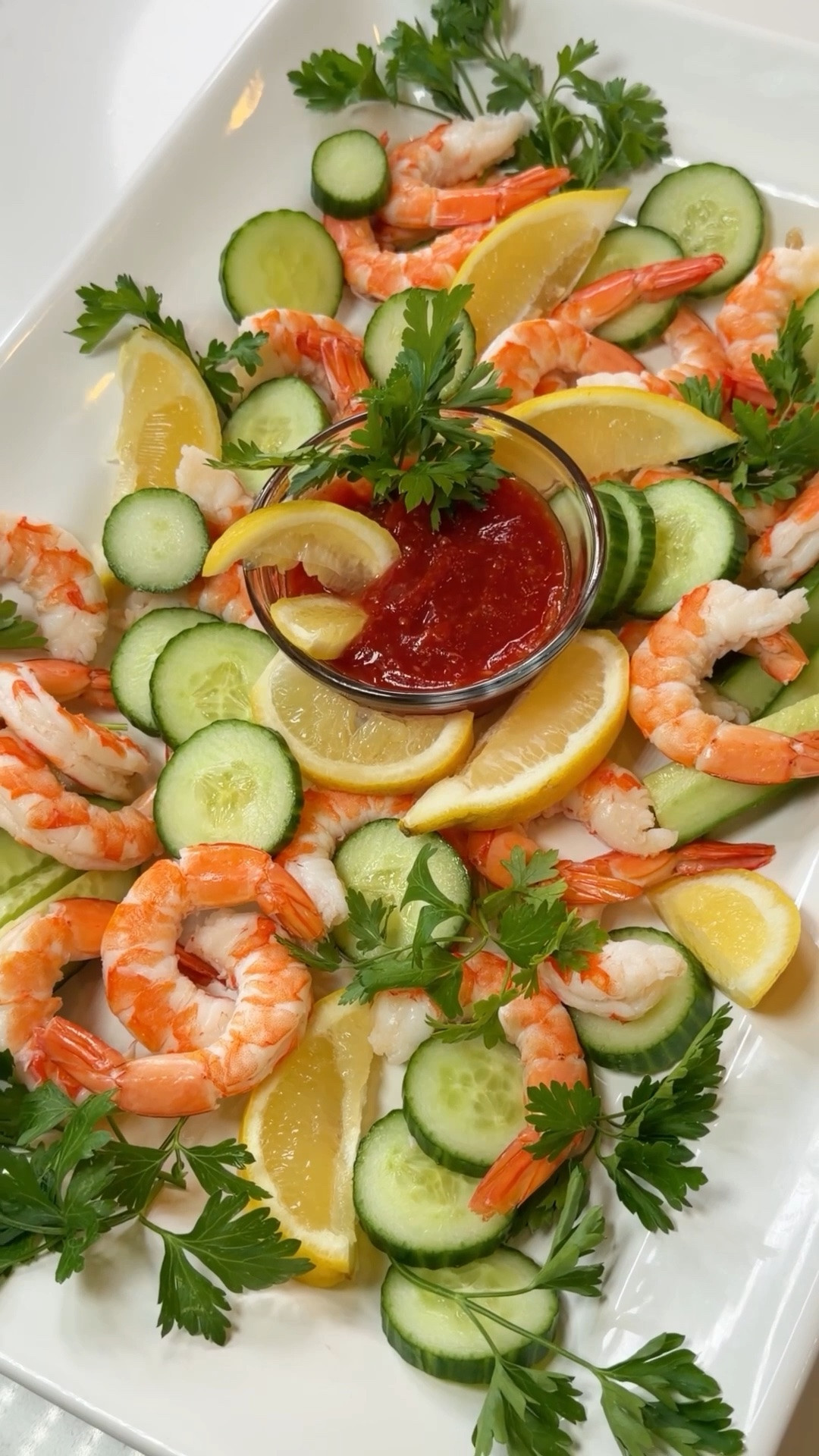 Shrimp Cocktail Board 🍤 Easy summer entertaining with store-bought shrimp cocktail, fresh citrus, herbs, and a beautiful serving platter. Simple, elevated, and guest-ready.

#LTKfoodie #LTKHome #LTKSeasonal