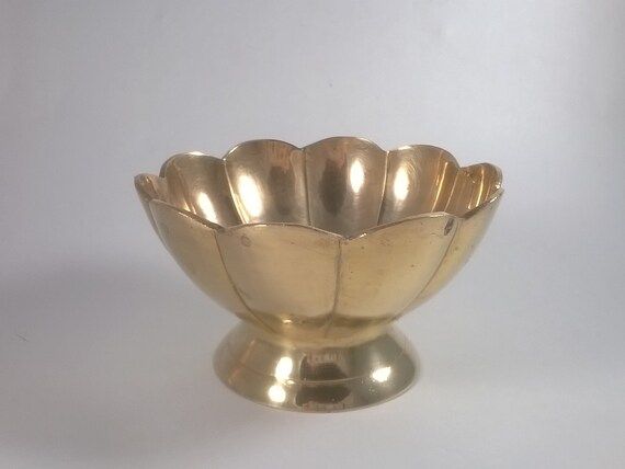 Vintage Brass Scalloped Dish - Gold Round Petal Bowl - Brass is Back! | Etsy (CAD)