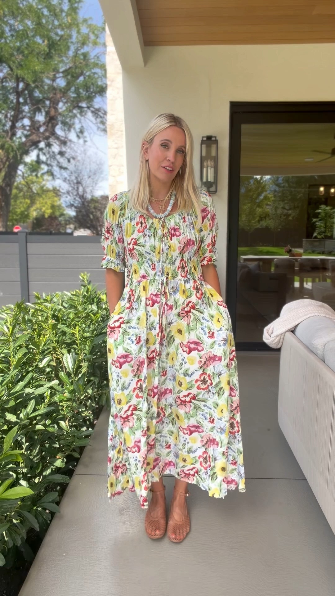 This dress looks just like doen!

#LTKootd #LTKgrwm #LTKmomlife