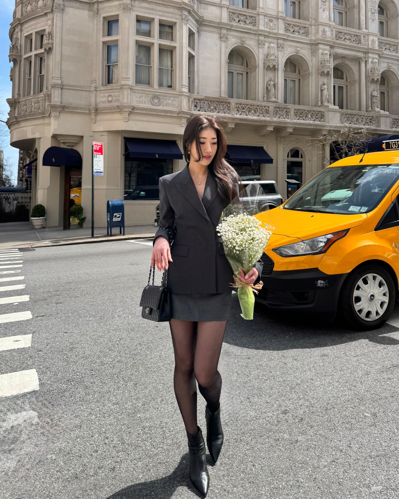 Grey blazer outfit

#LTKWorkwear #LTKCyberWeek #LTKSaleAlert