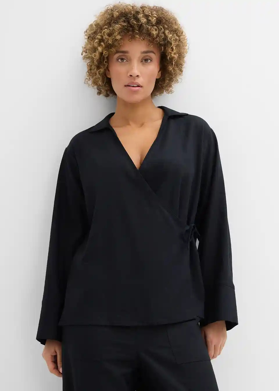 Wickelbluse aus Leinenmix | Bonprix DE