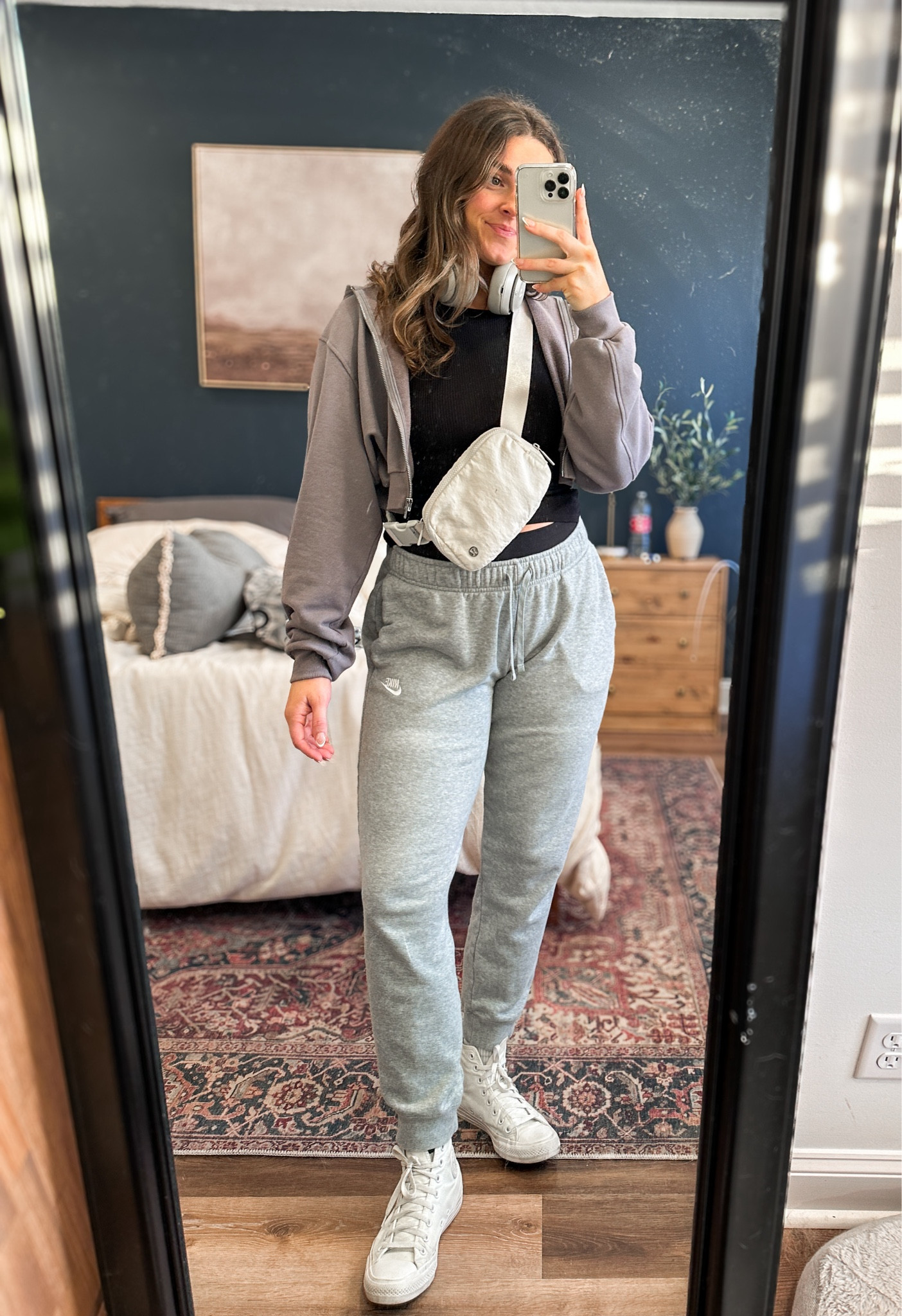 Gym fit for this chilly morning. I’m honestly so impressed by how many #alo jackets my links have sold! This #alone jacket is in the color fog and I am obsessed! #alo #nike #lulu 

#LTKfitness #LTKSeasonal #LTKGiftGuide