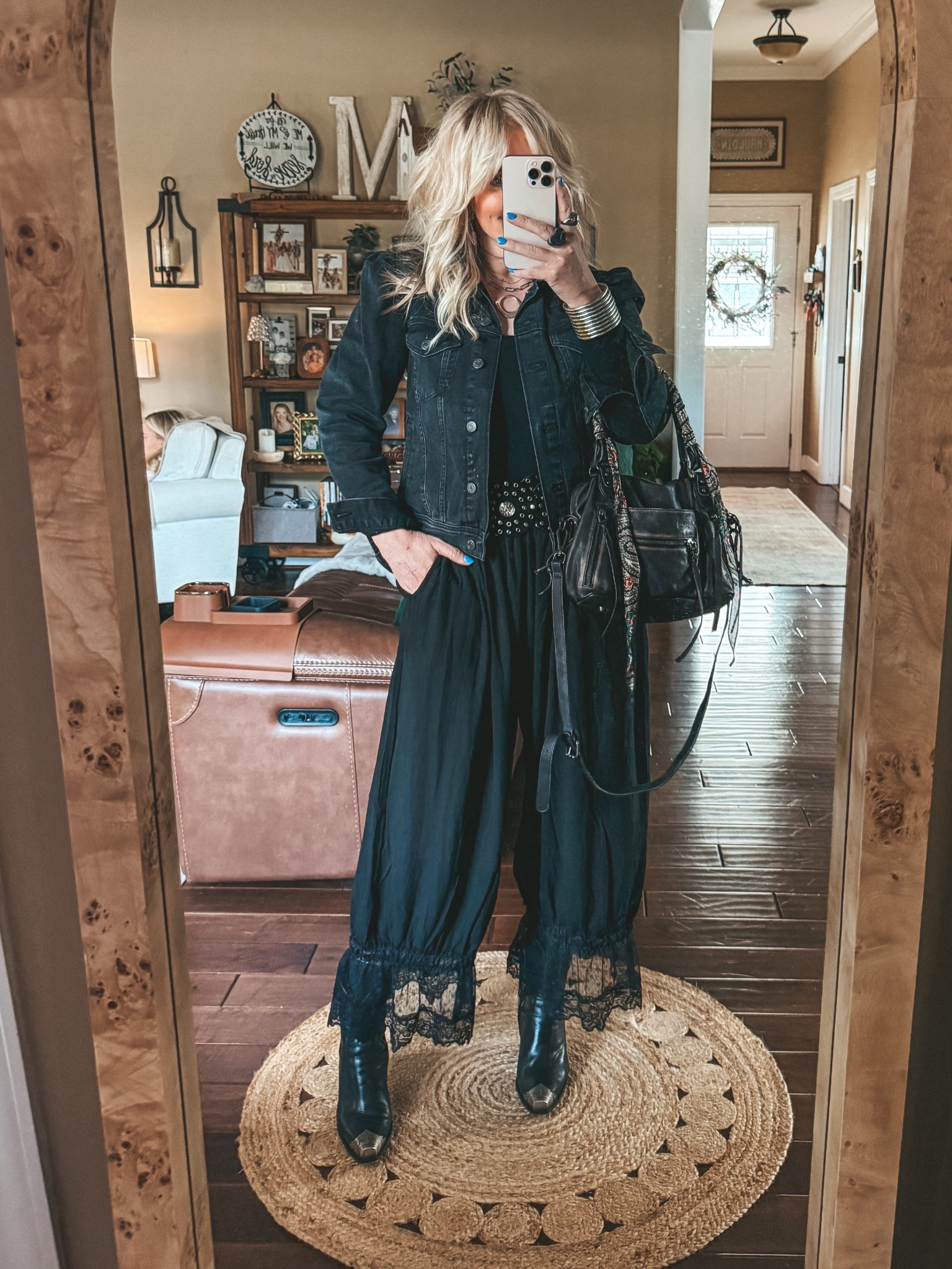 I love an all black look and these bloomer pants are so CUTE!! 🥰 
I’m wearing a medium in everything  

#LTKootd #LTKOver40
