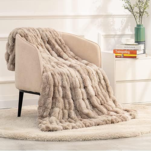 Amazon.com: RECYCO Soft Faux Rabbit Fur Throw Blanket, Fuzzy Plush Blanket for Couch Bed, Luxurio... | Amazon (US)