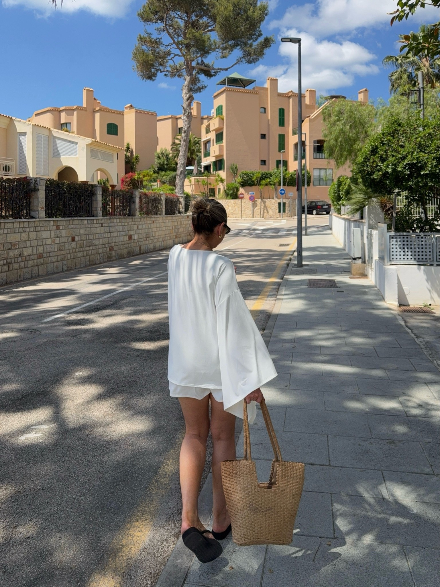 Love a comfy chic holiday outfit. I’m wearing a size S in everything 🤍

#LTKspring #LTKsummer #LTKtravel