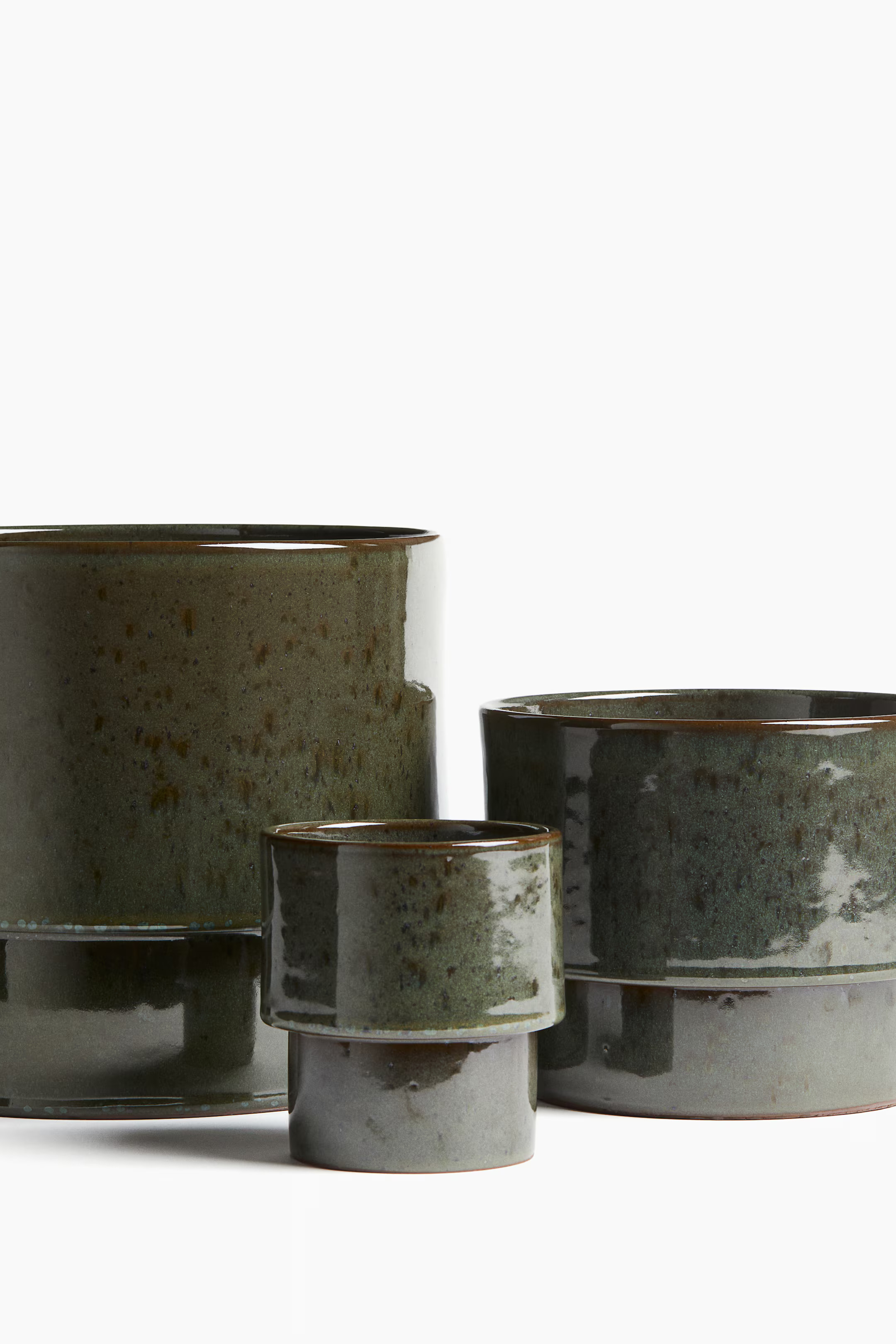 Extra-large Terracotta Plant Pot | H&M (US + CA)