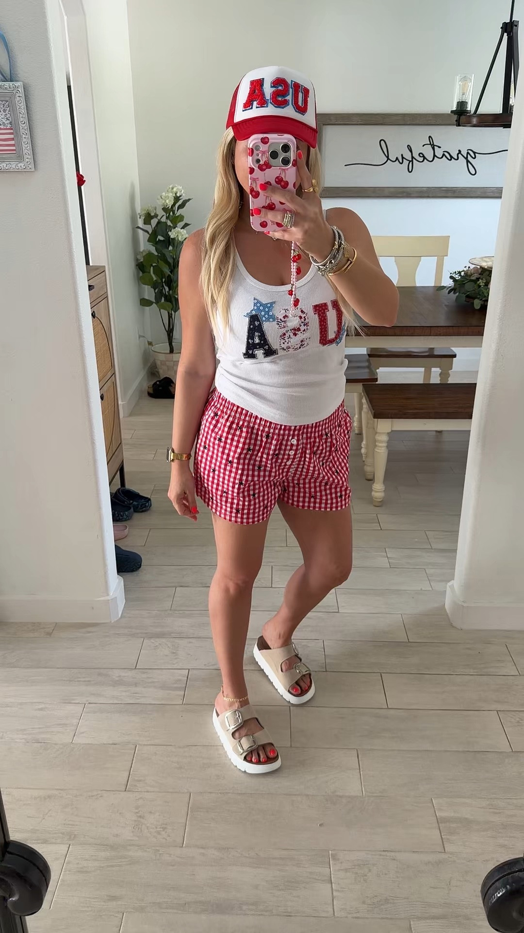 Memorial Day + 4th of July outfit
Size small
Sandals tts