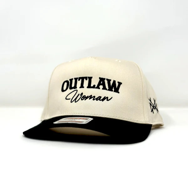 MHC Outlaw Woman | The Mad Hatter Company
