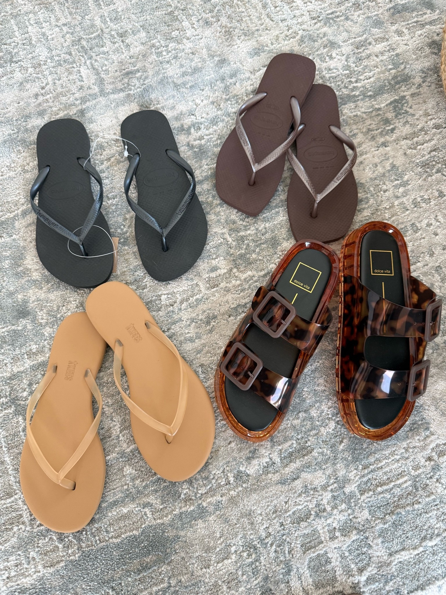 Finally updated my waterproof flip flops! I always love my Havanias.

#LTKTravel #LTKSwim