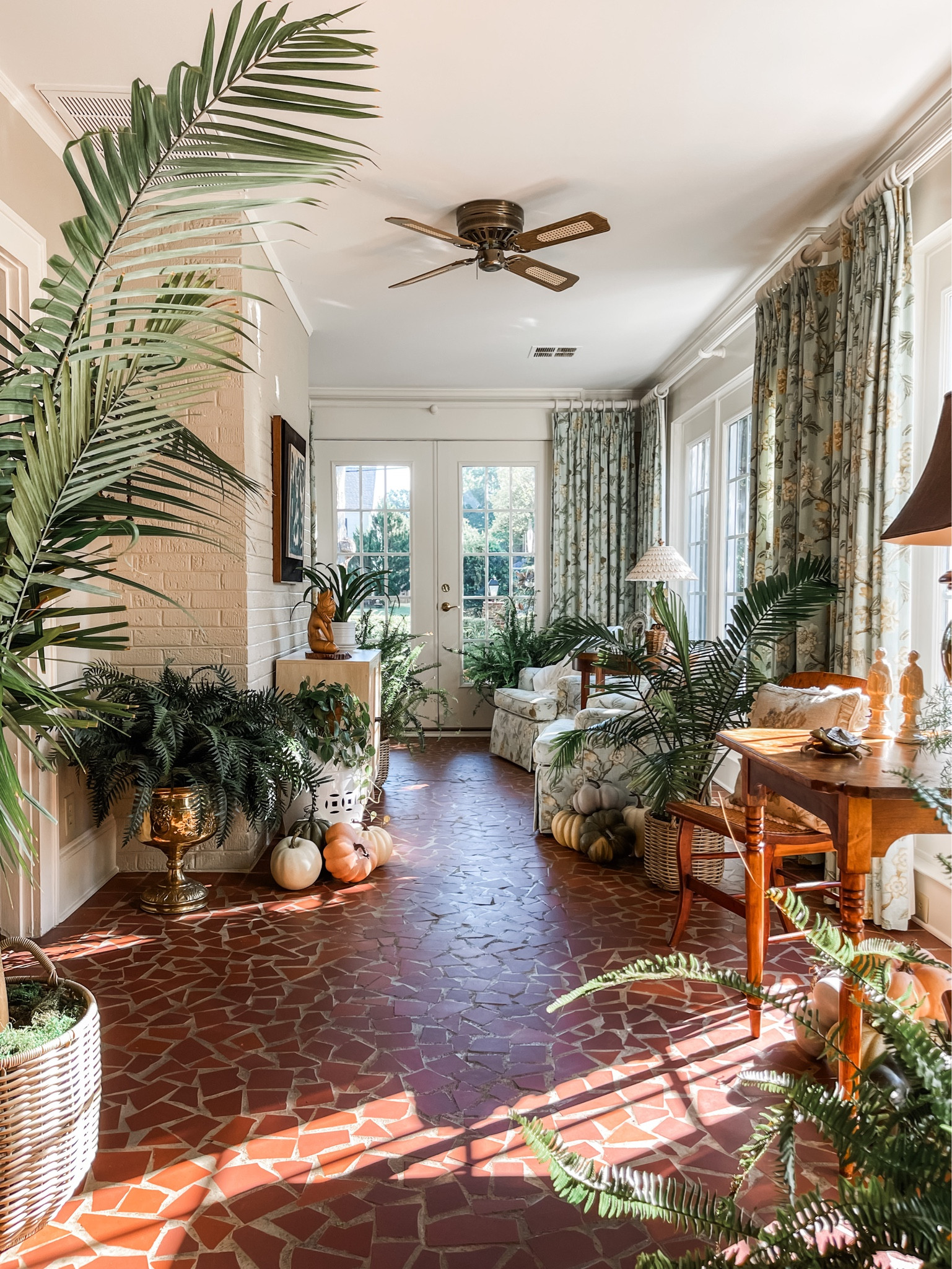 Sunroom Decor 🍁🍂

#LTKSeasonal #LTKhome #LTKstyletip