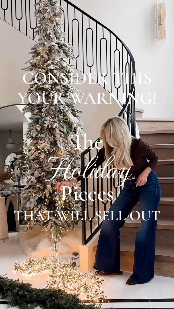 This is my kind of Christmas 🤎 Twinkly garland, oversized bows + a snowy tree… I could leave this up all winter!

#ChristmasDecor #HolidayHome #ChristmasTree 

 #LTKmomlife #LTKSeasonal #LTKHome