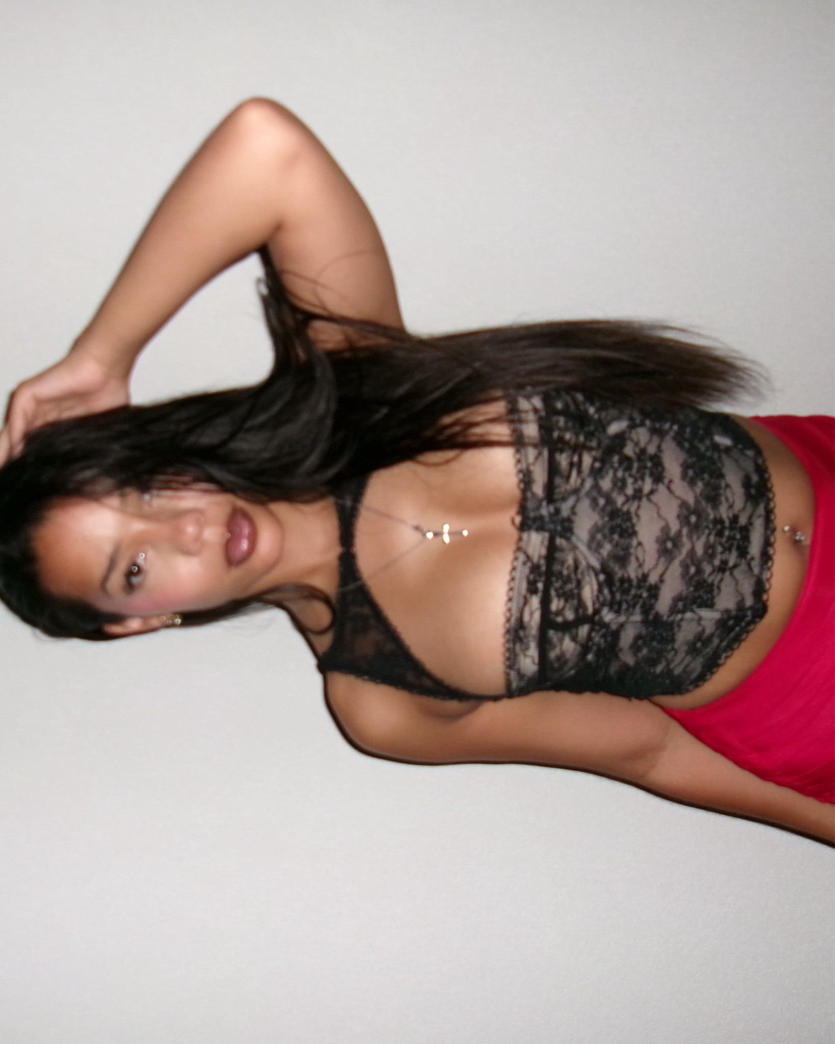 perfect date night shirt or even girls night. it hugs the girlies & squeezes the tummy 👄🫦 #datenight #springoutfits

#LTKootd #LTKBeauty #LTKSpringSale