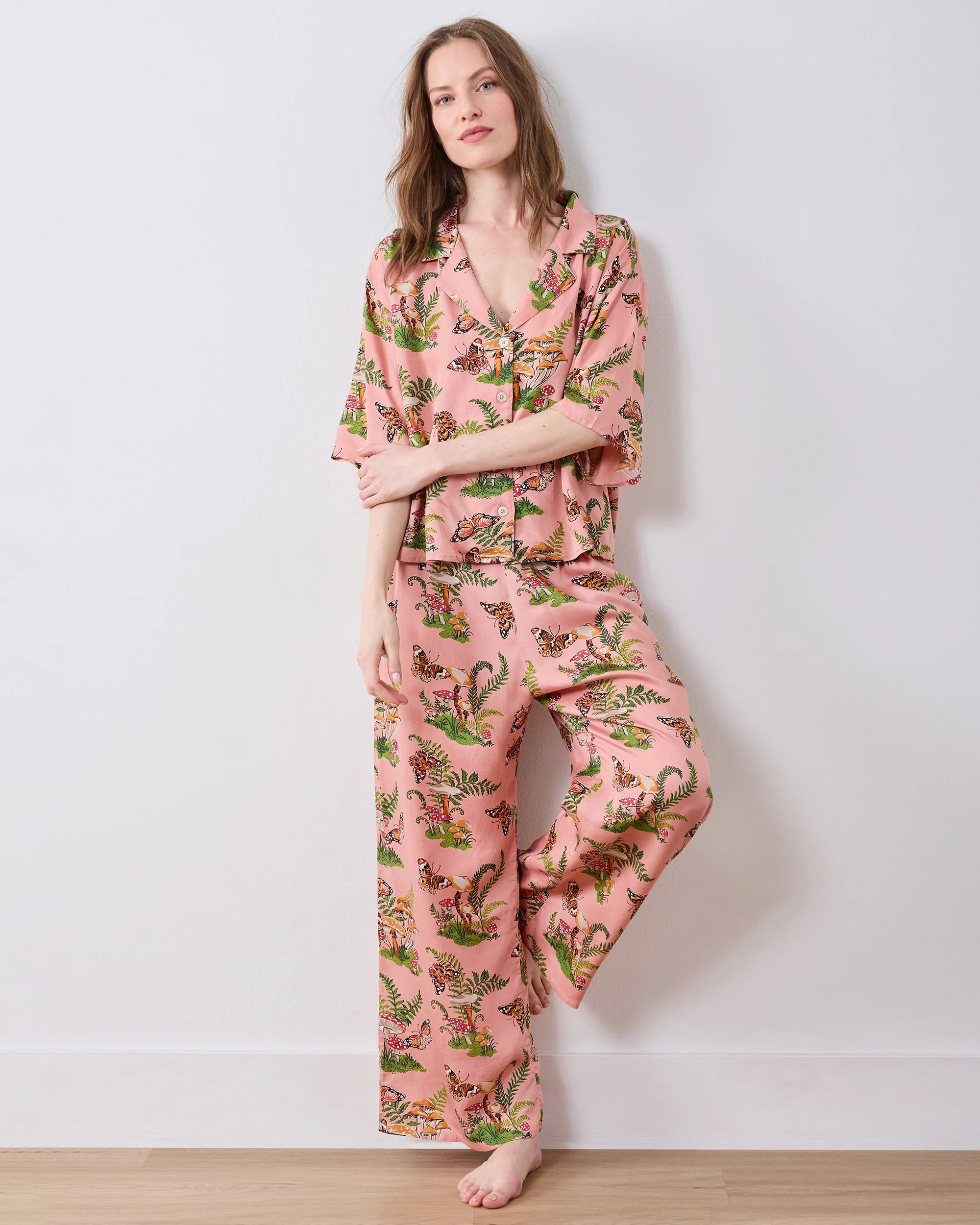Eco Silky Short Sleeve and Pants Pajama Set in Butterfly Forager | Women's Tall XL/T | Pinkwood | | Sleepwear | Printfresh