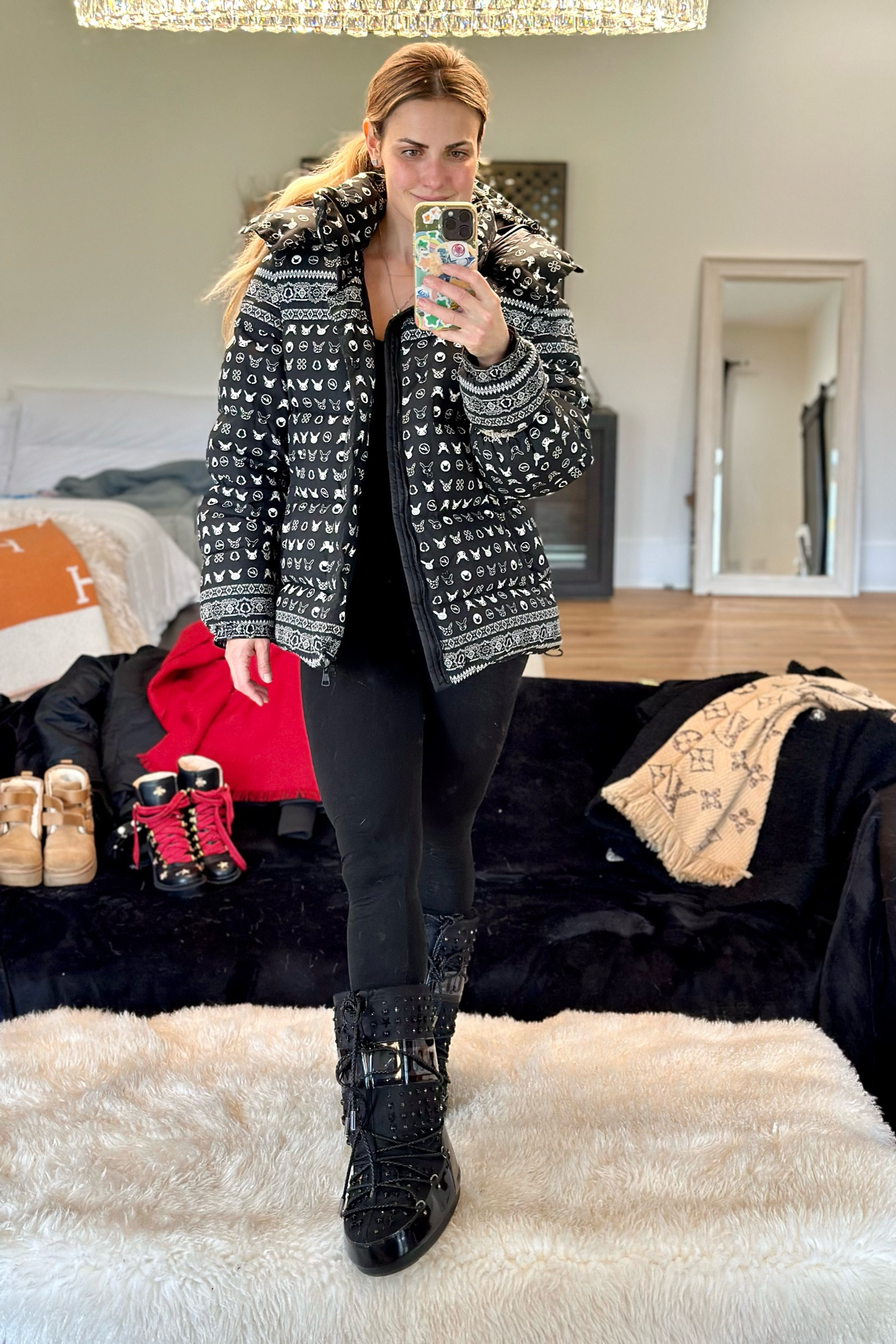 How to style Vuori Halo Jumpsuit | Winter Edition 

Vuori Jumpsuit | Moncler Jacket | Jimmy Choo Moon Boots 

#LTKMostLoved #LTKstyletip #LTKSeasonal