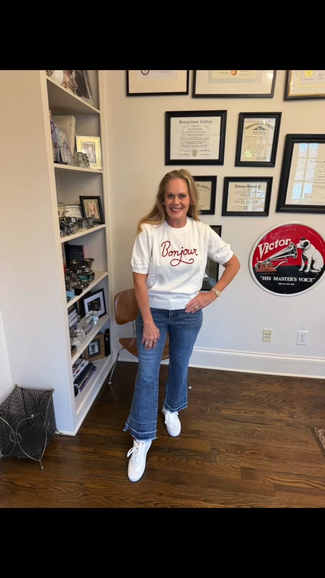 Bonjour!
Hello to this year!
Pairing with fun jeans & sneakers!


#LTKPetite #LTKootd #LTKdayinmylife