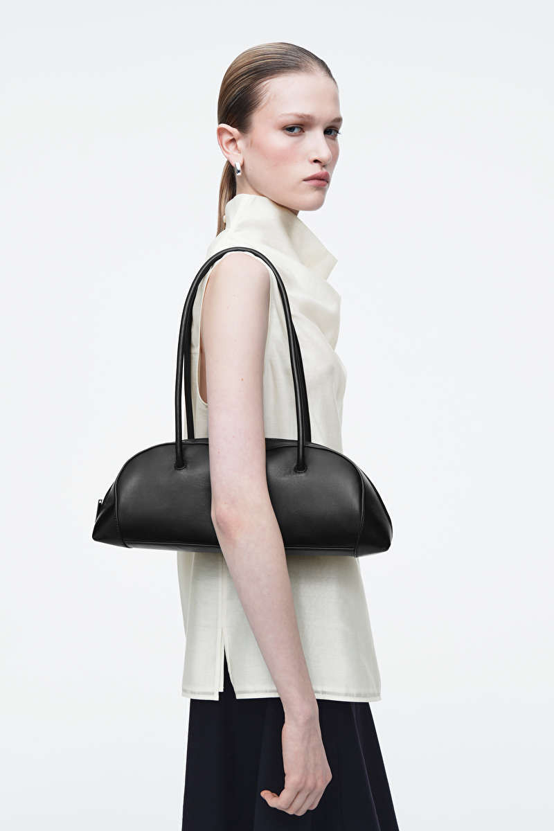 EASTSIDE BOWLING BAG - LEATHER | COS (US)