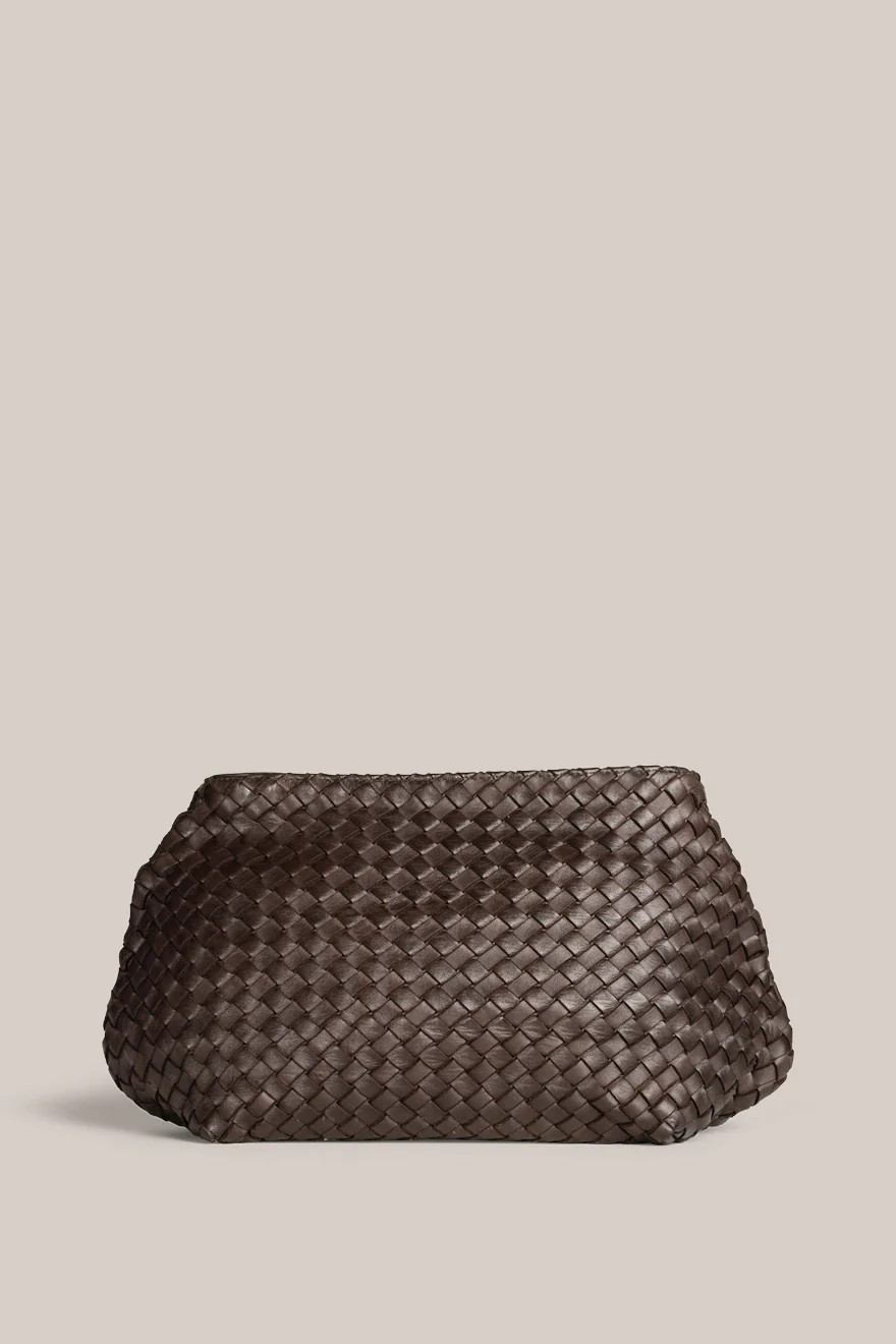 Piper Woven Dark Chocolate Clutch | VESTIRSI