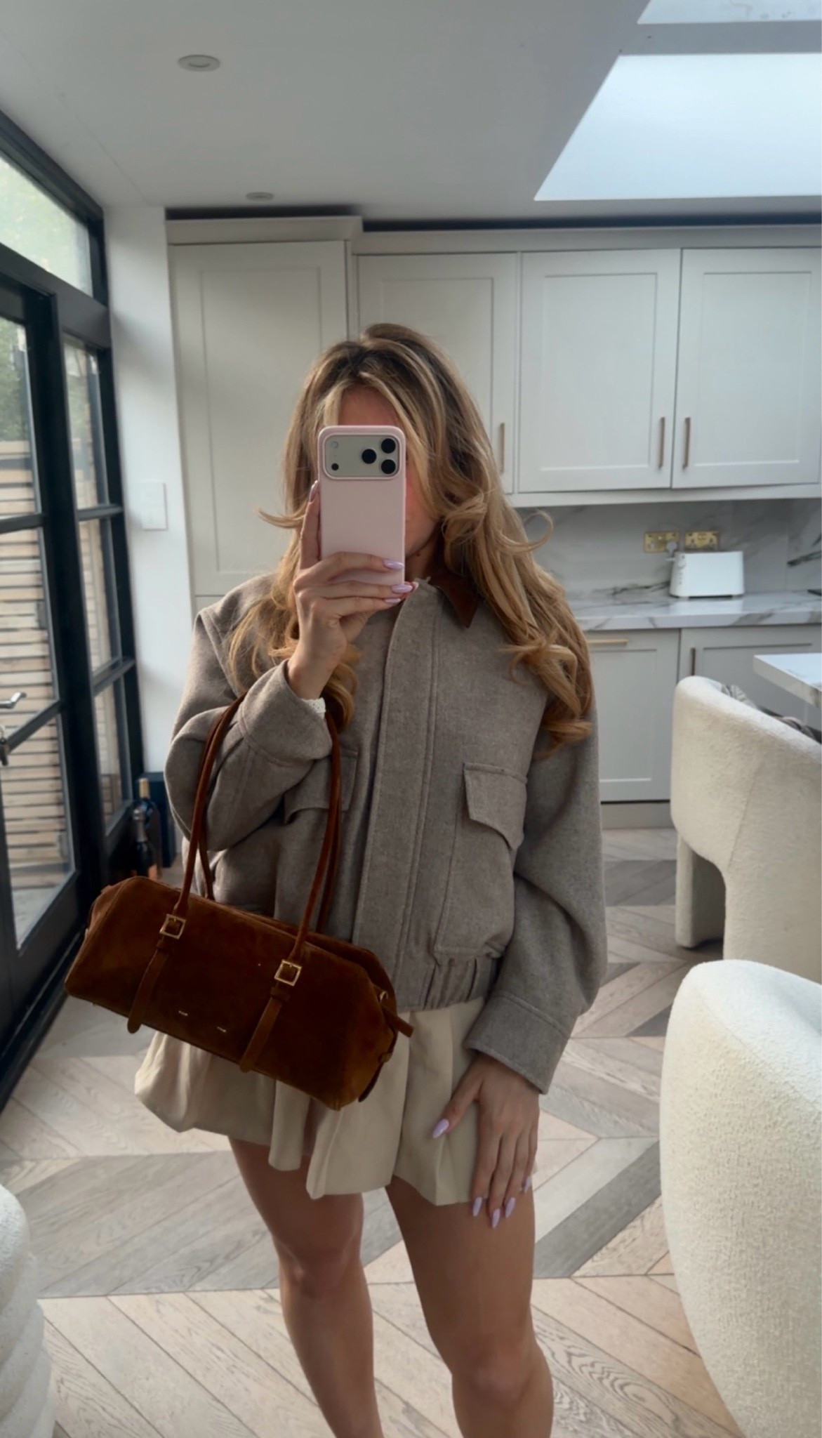 Bomber jacket - fabrique handbag - fabrique discount toem10 - bomber style jacket - pleated skirt - barrel bag - baguette handbag - brown bag - suede bag

#LTKspring #LTKsummer #LTKluxury
