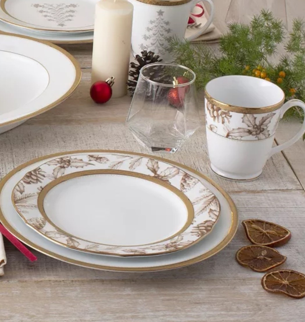 Upgrade your Thanksgiving table 🍂 Fall-inspired dinnerware set for cozy family dinners, festive tablescapes, and seasonal entertaining.

#LTKSeasonal #LTKHoliday #LTKHome