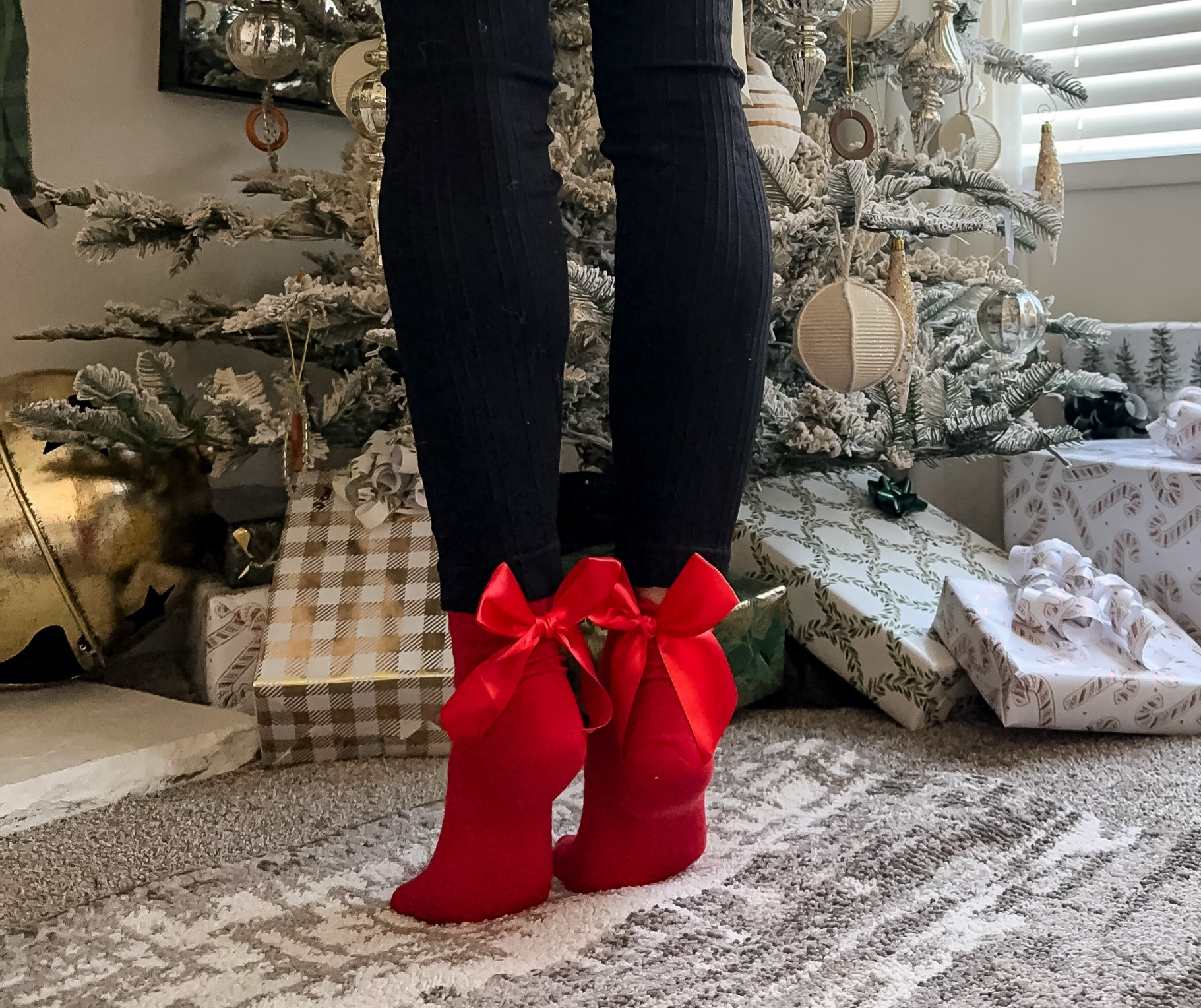 Red bow socks 

#LTKStyleTip #LTKHoliday #LTKSeasonal