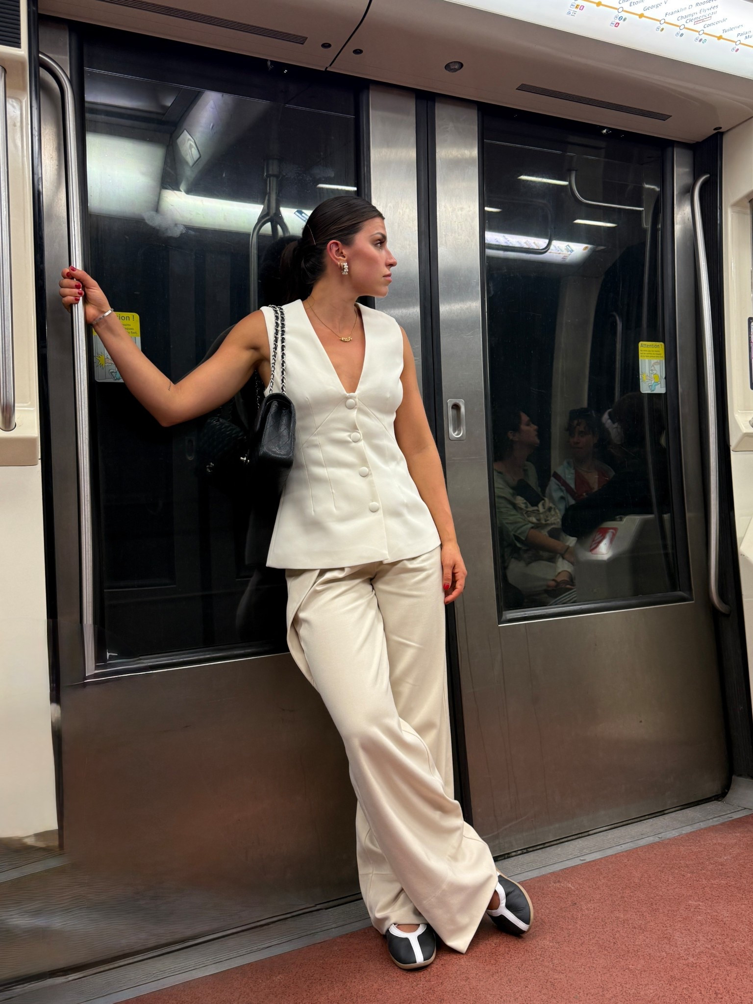 Small top, xs pants had to size down they run big! Shoes are so comfy I walked 20k steps in them! Bag is luxury plug IG: bagtrendz_1