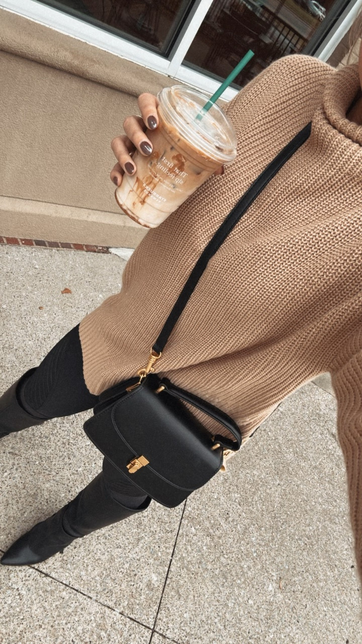 Amazon black cross body fits your phone and wallet perfect! Adjustable straps

#LTKfindsunder50