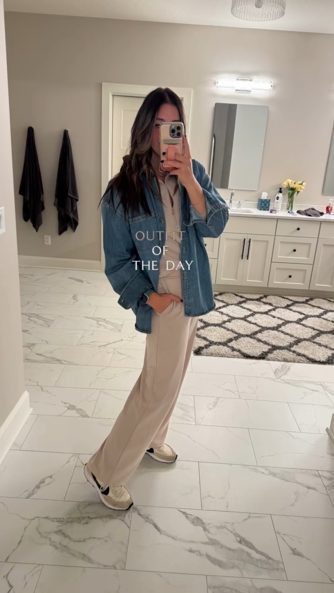 OOTD // lounge set 

#LTKStyleTip #LTKFindsUnder50 #LTKSeasonal