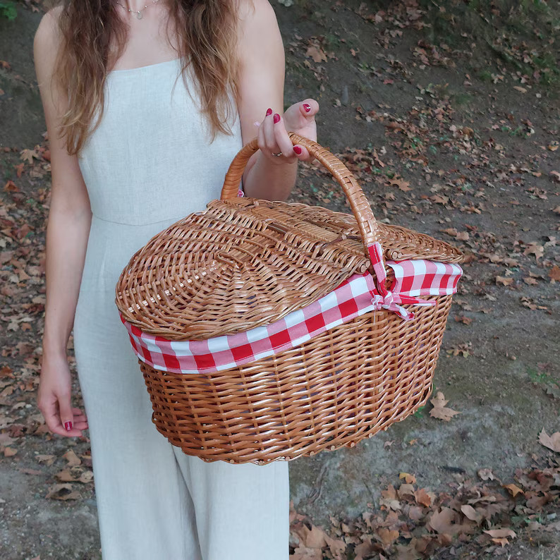 Wicker Picnic Basket / Picnic Basket With Lid/ Vintage Picnic Basket / Outdoor Basket / Picnic St... | Etsy (US)