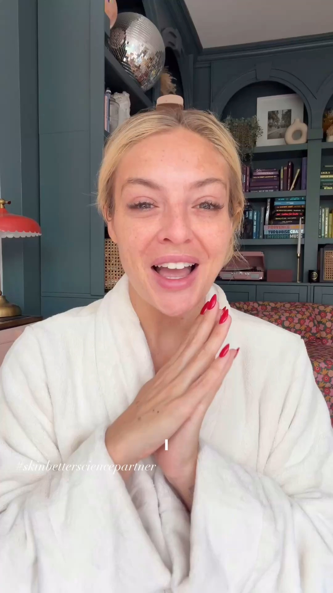 #skinbettersciencepartner Sharing my autumn skincare glow up routine with @skinbetter! #skinbetter #skinbetterscience #skinbetterpartner

#LTKselfcare #LTKSeasonal #LTKBeauty