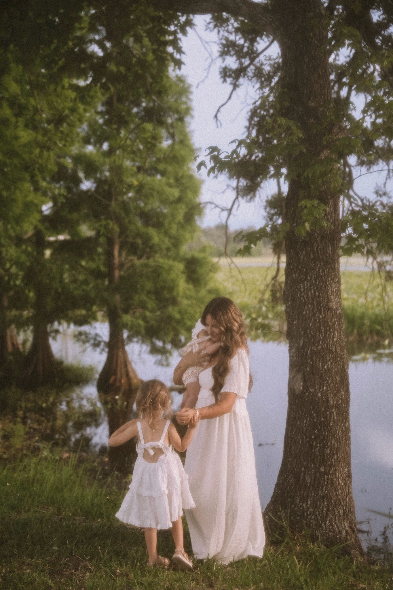 dreamy family photos 🤍

#LTKmomlife #LTKootd #LTKdayinmylife