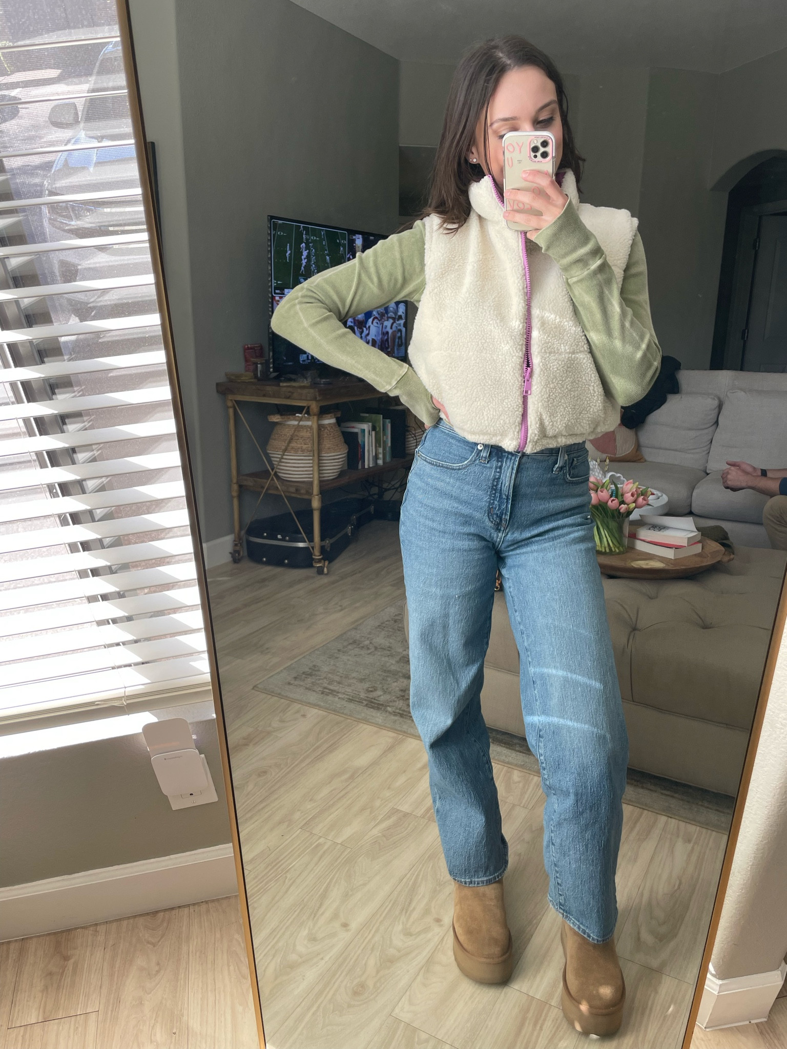 Ootd! My favorite jeans literally EVER! 

#LTKstyletip #LTKshoecrush