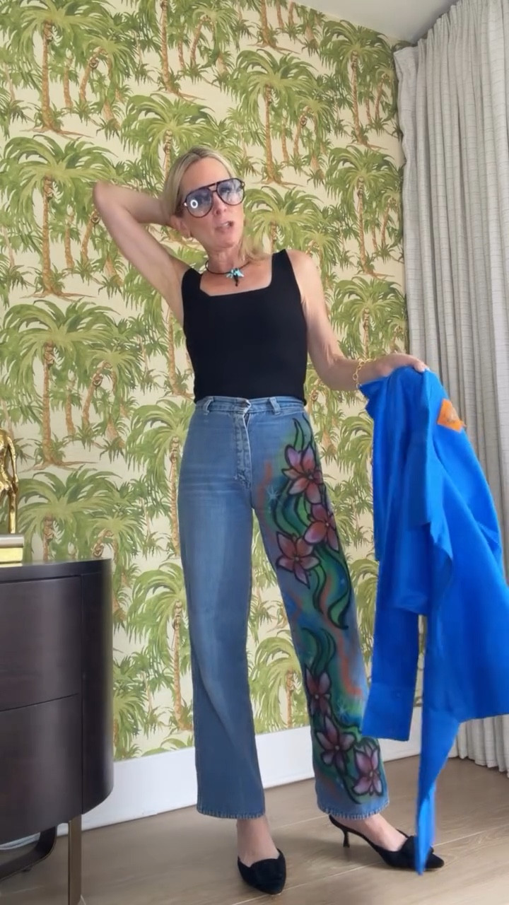 The Ellie top @julia_amory restocked 
Sunnies #otra #jeans #conigliopalmbeach and silk shirt Coniglio too

#LTKdayinmylife #LTKootd