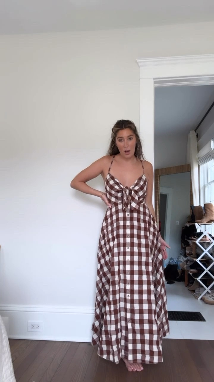 Another Free People dress that I am loving AND it has pockets! 

#LTKStyleTip #LTKSeasonal