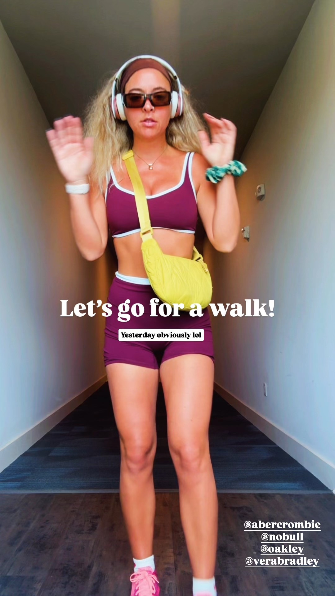 Let’s go walk

#LTKFallSale #LTKSaleAlert #LTKActive