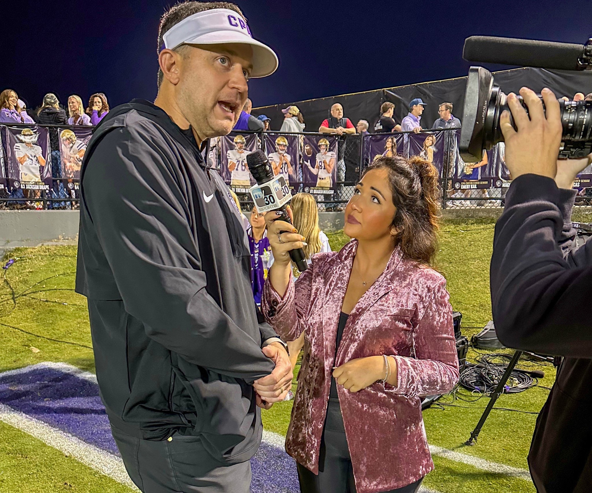 I love a pink blazer in October 🫶🏼💗

#LTKStyleTip #LTKSeasonal #LTKWorkwear