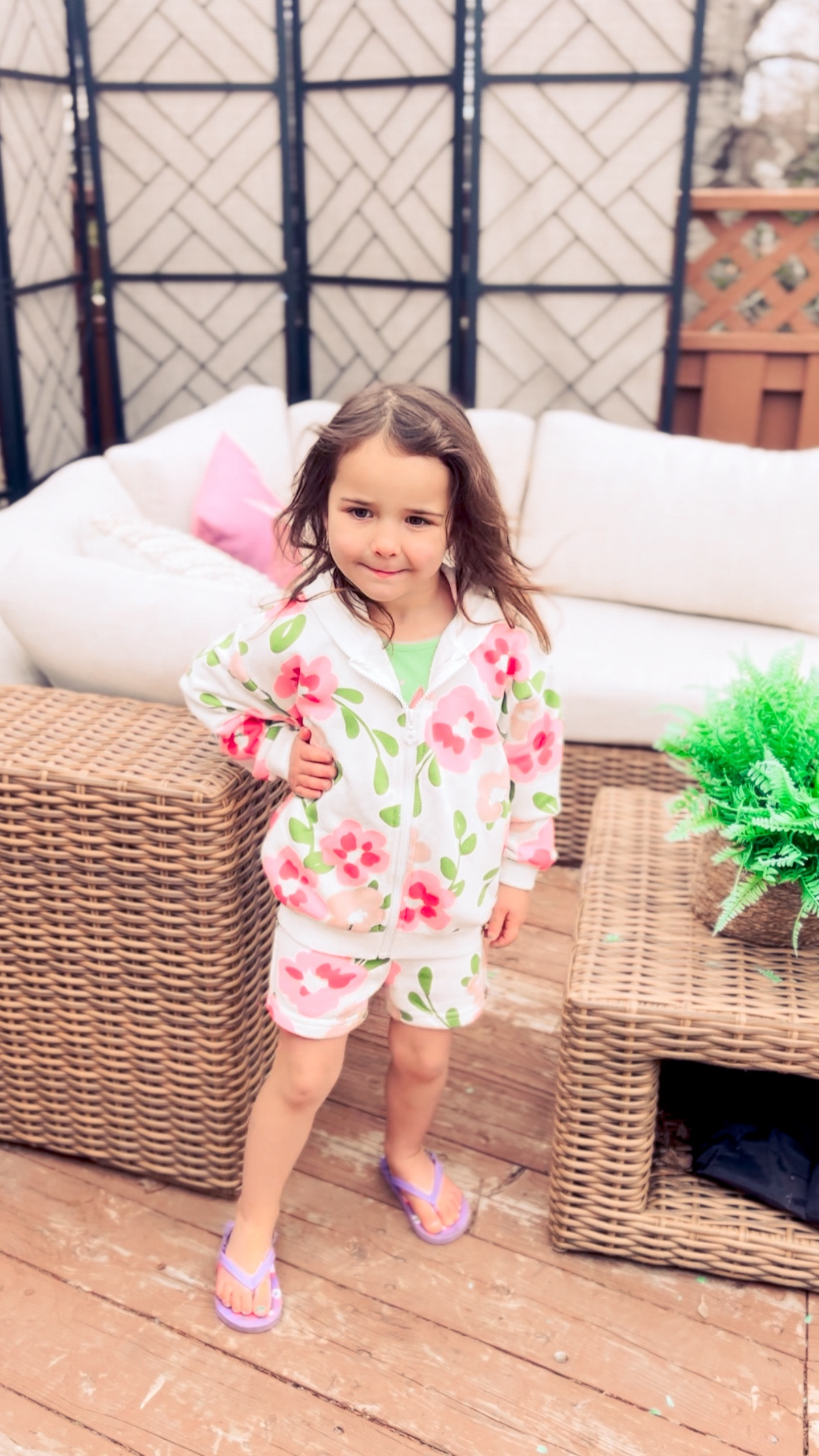 Which look from the @DeuxParDeux spring collection is your fave?!🌷☀️

Their styles are so easy to mix and match 💕 
Use code SS25northsouthblonde15 for a discount!

#DeuxParDeux #girlsfashion #canadianfashion #canadianfashionbloggger #canadianstyle #tryonhaul 