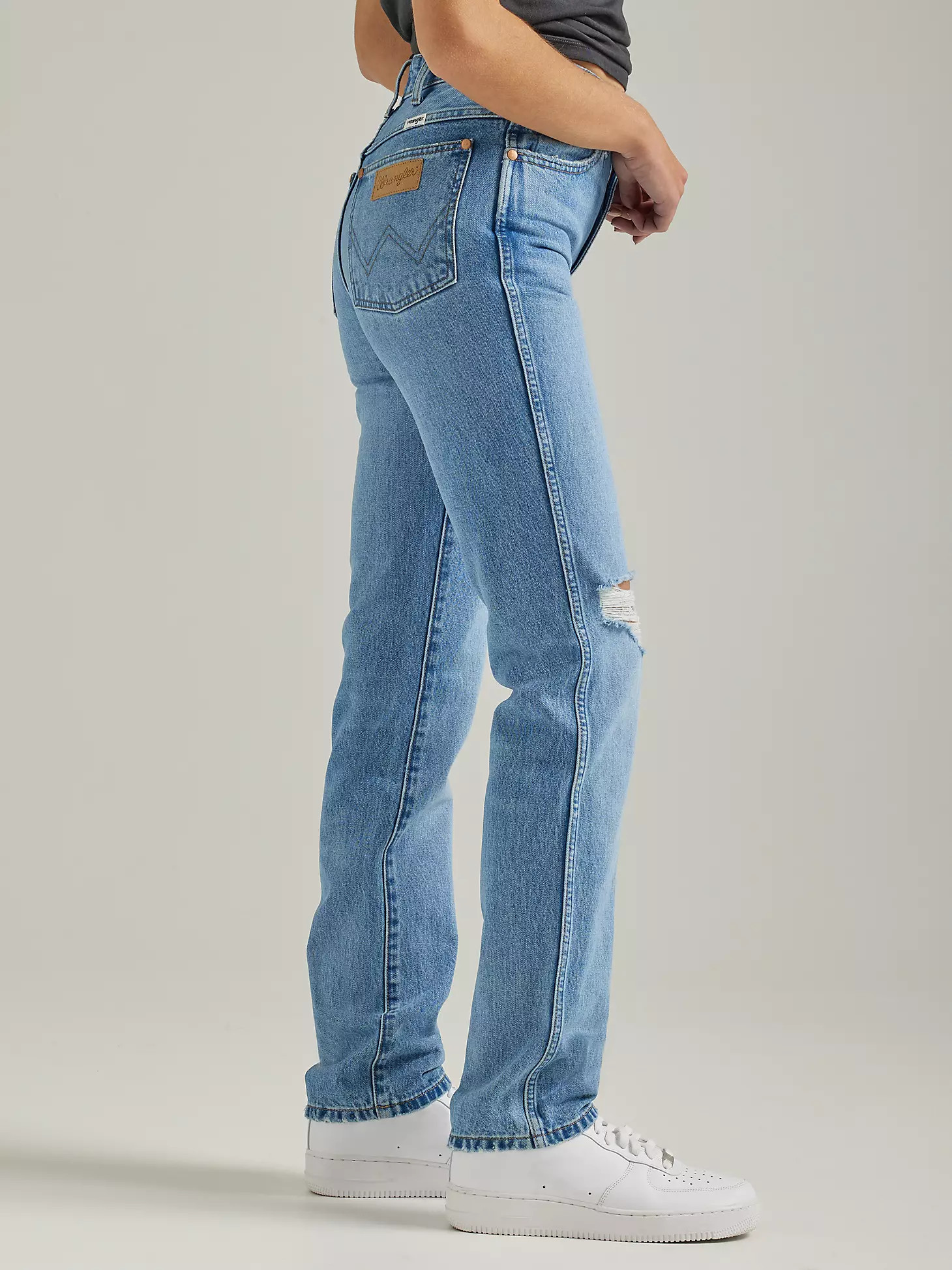 Women's Wild West 603 Destructed Jean in Lost Control | Wrangler