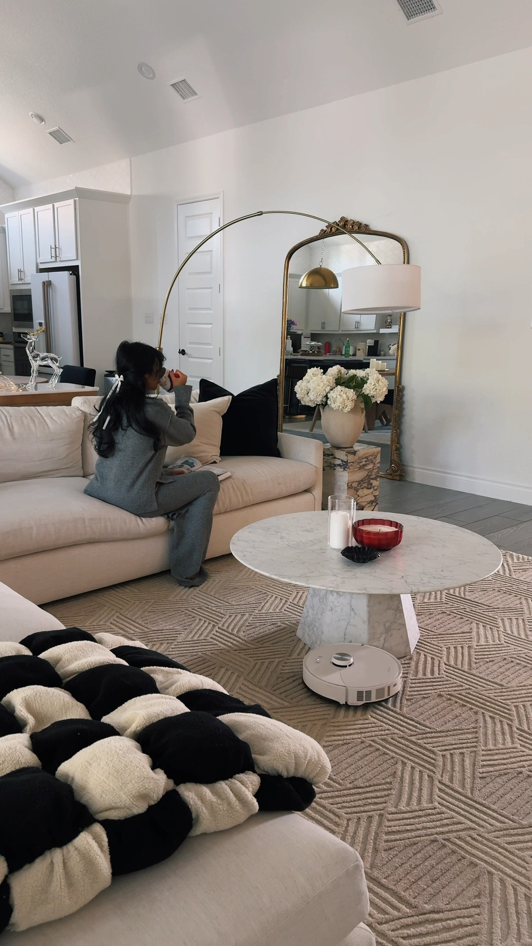 My Roborock is $700 of for black Friday!! I have the S8 MaxV ultra 

#LTKCyberWeek #LTKSaleAlert #LTKHoliday