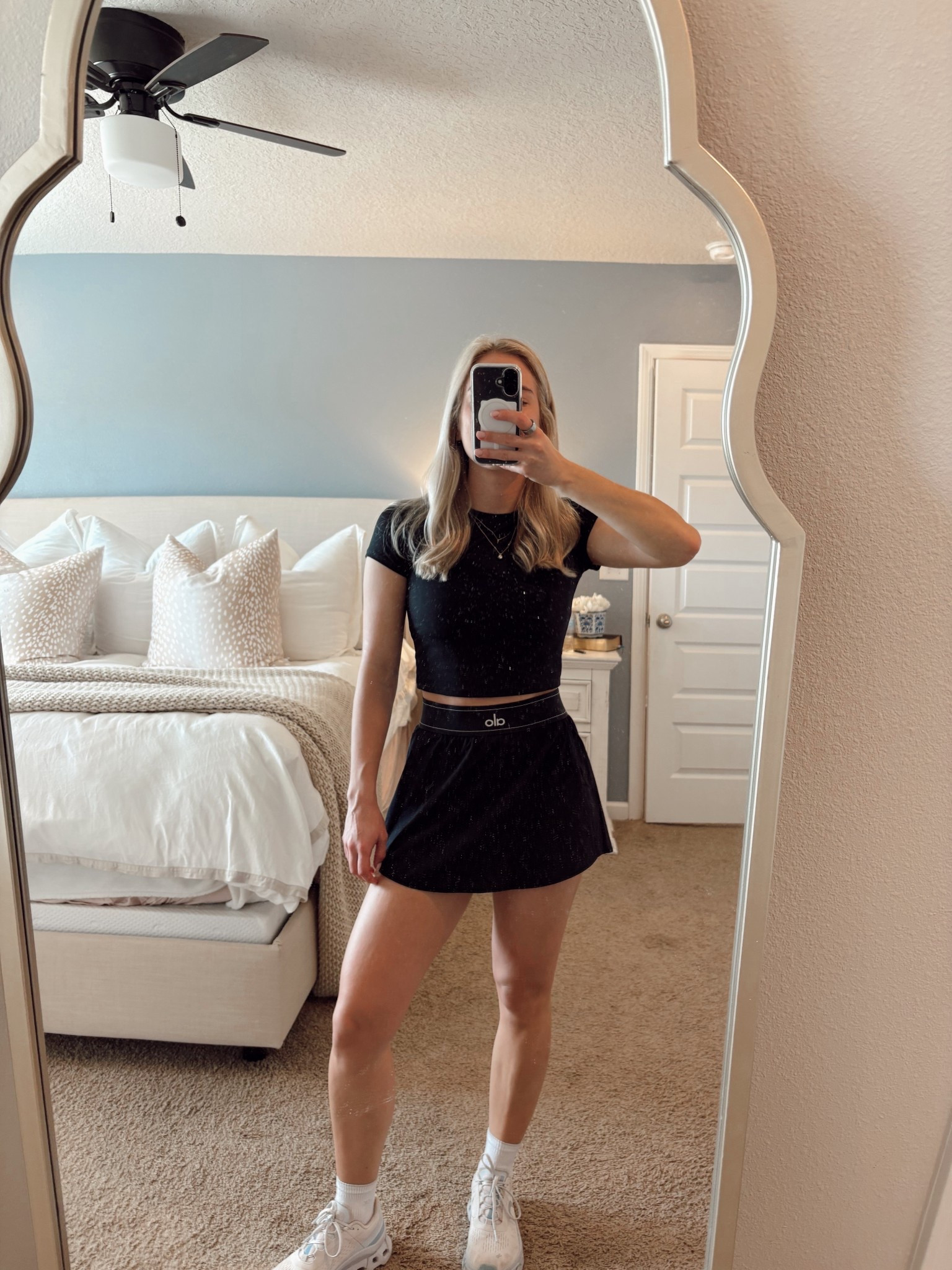 This alo set!!! LOVE! I am wearing the crop short sleeve but I have a super short torso!! Linking the regular short sleeve as well! ❣️

#LTKootd #LTKActive #LTKfitnessgoals