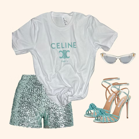 Paris Calling T-shirt (Vintage Feel) | Sassy Queen