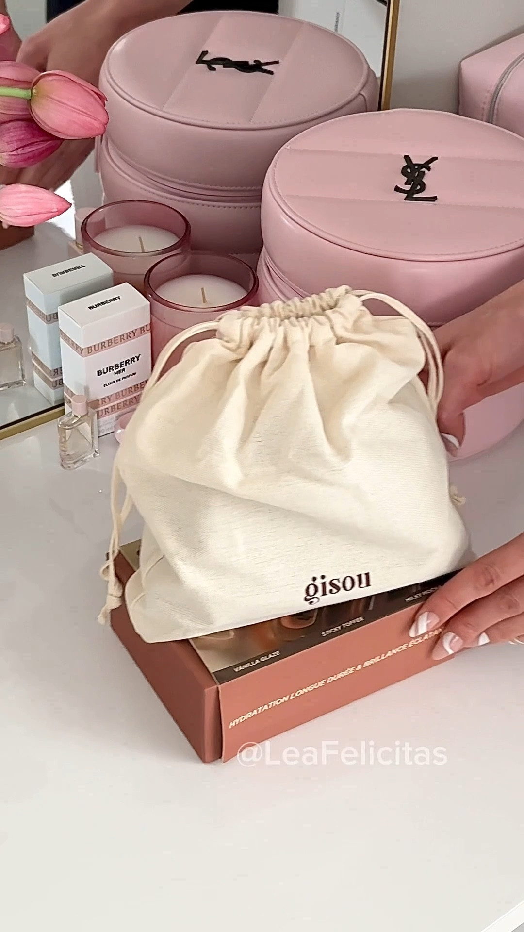 🍯 The Gisou Honey Infused Lip Oil Fall Edition might be their prettiest launch yet, three dreamy, glossy shades: Vanilla Glaze, Sticky Toffee, and Milky Mocha. Each one gives that sheer, milky tint and ultra-glossy finish while keeping lips hydrated and soft. Think cozy fall vibes, vanilla cream, and chocolate espresso tones that look beautiful on every mood and outfit 🤍✨

sephora beauty, asmr unboxing, glossy pink lips, lip oil review, clean beauty, fall lip combo, viral lip gloss, luxury lip oil, lip gloss aesthetic


#LTKBeauty #LTKSeasonal #LTKFindsUnder50