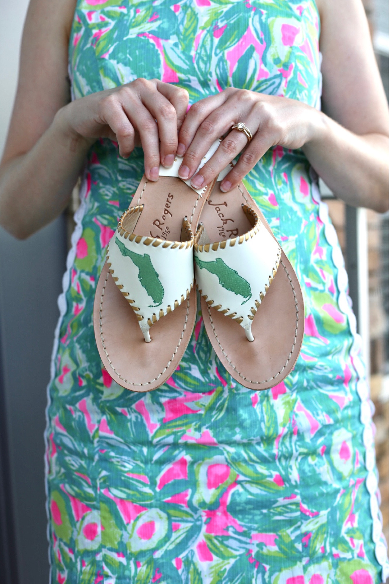 Leave it to Florida to be sandal and beach weather in the beginning of March. ☀️ When the temps rise, I love wearing my jacks. They’re easy to throw on, stylish, and so comfortable!



#LTKSeasonal #LTKshoecrush