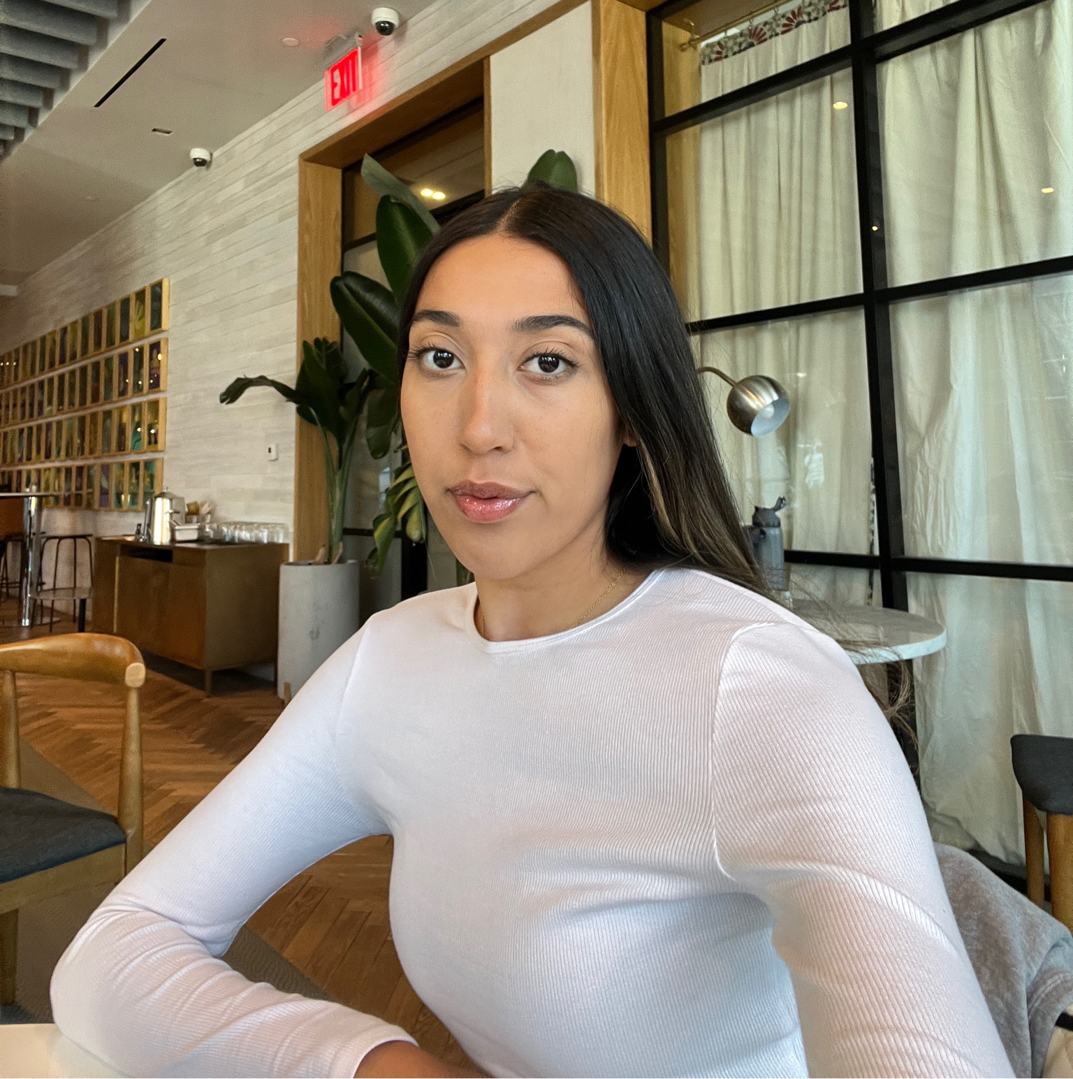 EVERYONE NEEDS AN EVERYDAY BASIC 🤍✨ #whitetop #whitelongsleeve #longsleeve #springessentials #everydaypiece #basics #goodqualitybasics #crewneck 

#LTKstyletip #LTKfindsunder100 #LTKfindsunder50