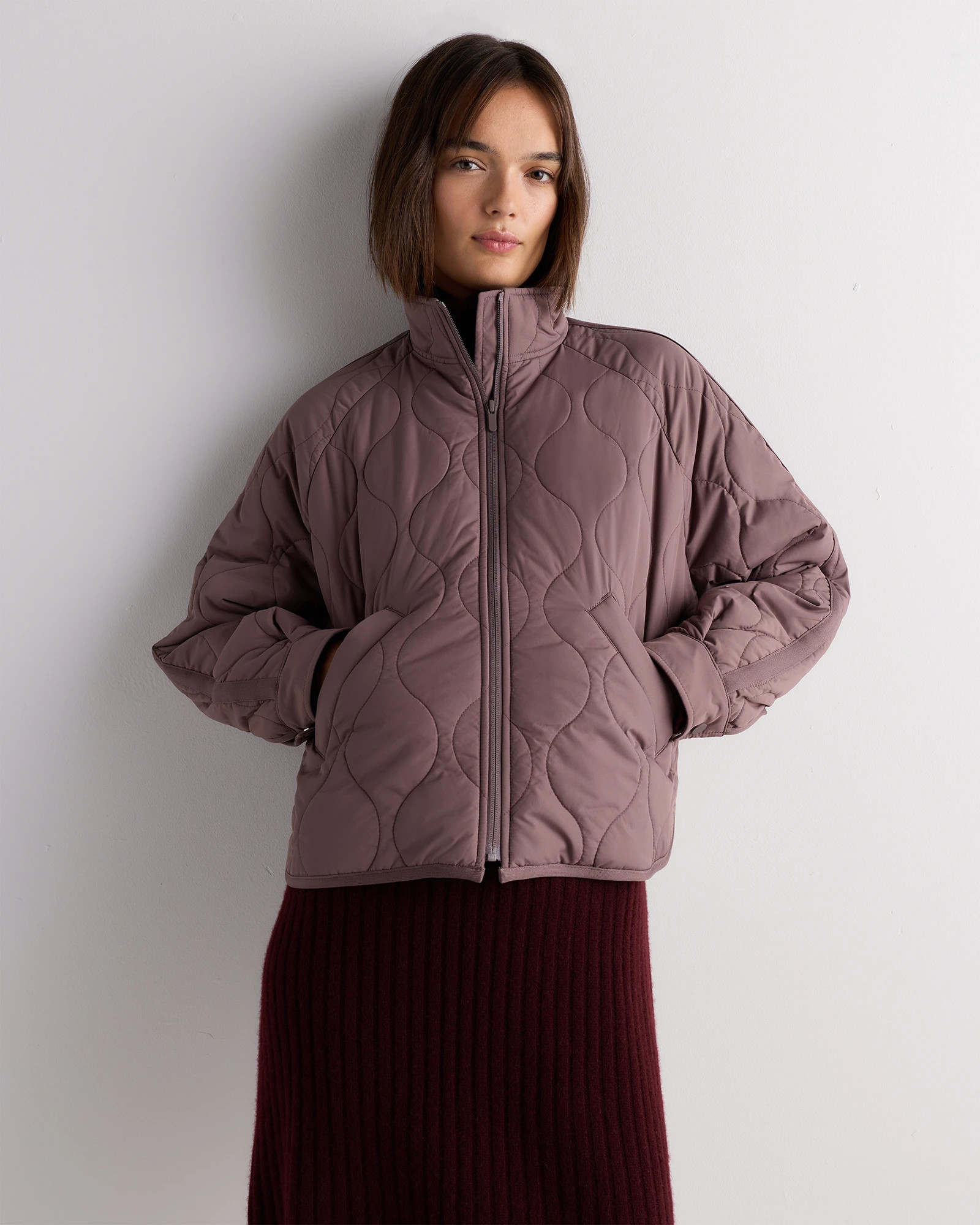 Quince | Women's Featherless Quilted Packable Puffer Jacket in Black, Size Medium, Nylon | Quince