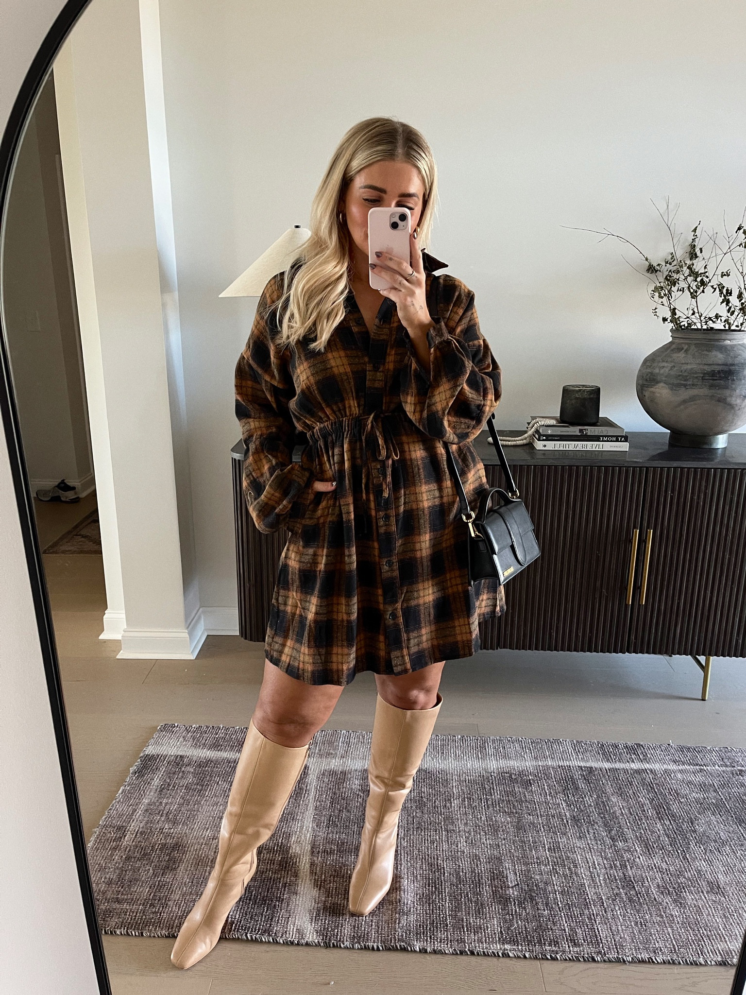 This Amazon dress is so cute🤎 I am in a large but it runs big so I would prefer the medium #dress #flannel #amazon 

#LTKmidsize #LTKSeasonal #LTKHoliday