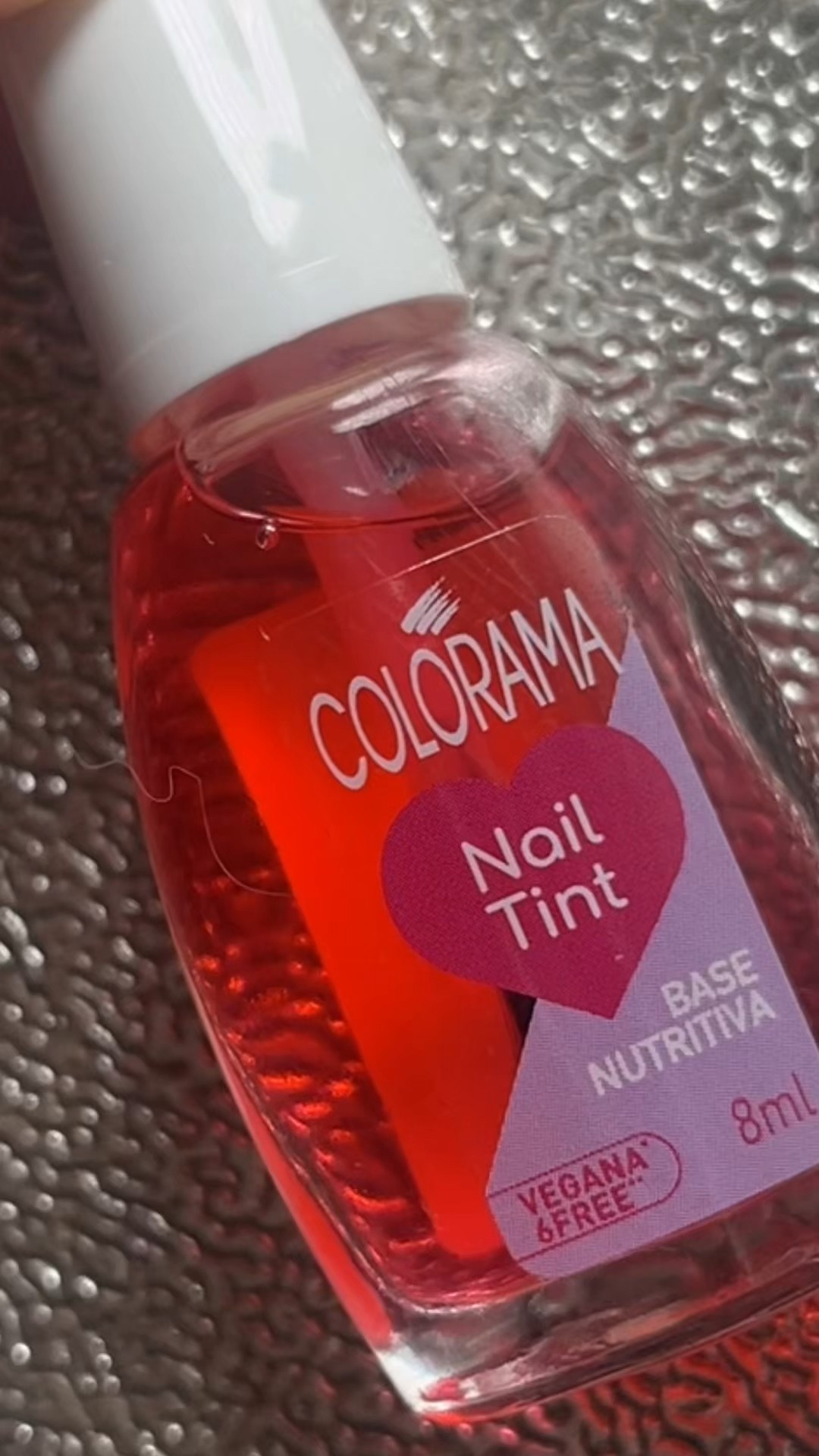 como pode existir uma base que além de dar uma corzinha, nutre as unhas??? 💅🏼 esse é o meu nail tint da colorama, sucesso no tiktok e que com certeza será meu vício ✨

#LTKguiadepresente #LTKbrasil #LTKbeleza