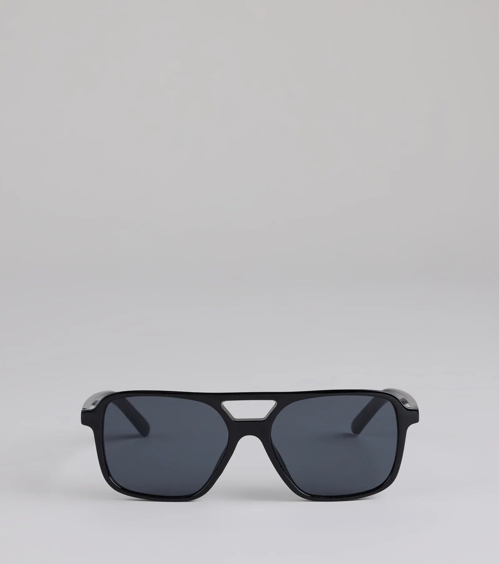Eyes On The Prize Aviator Sunglasses | Windsor Stores