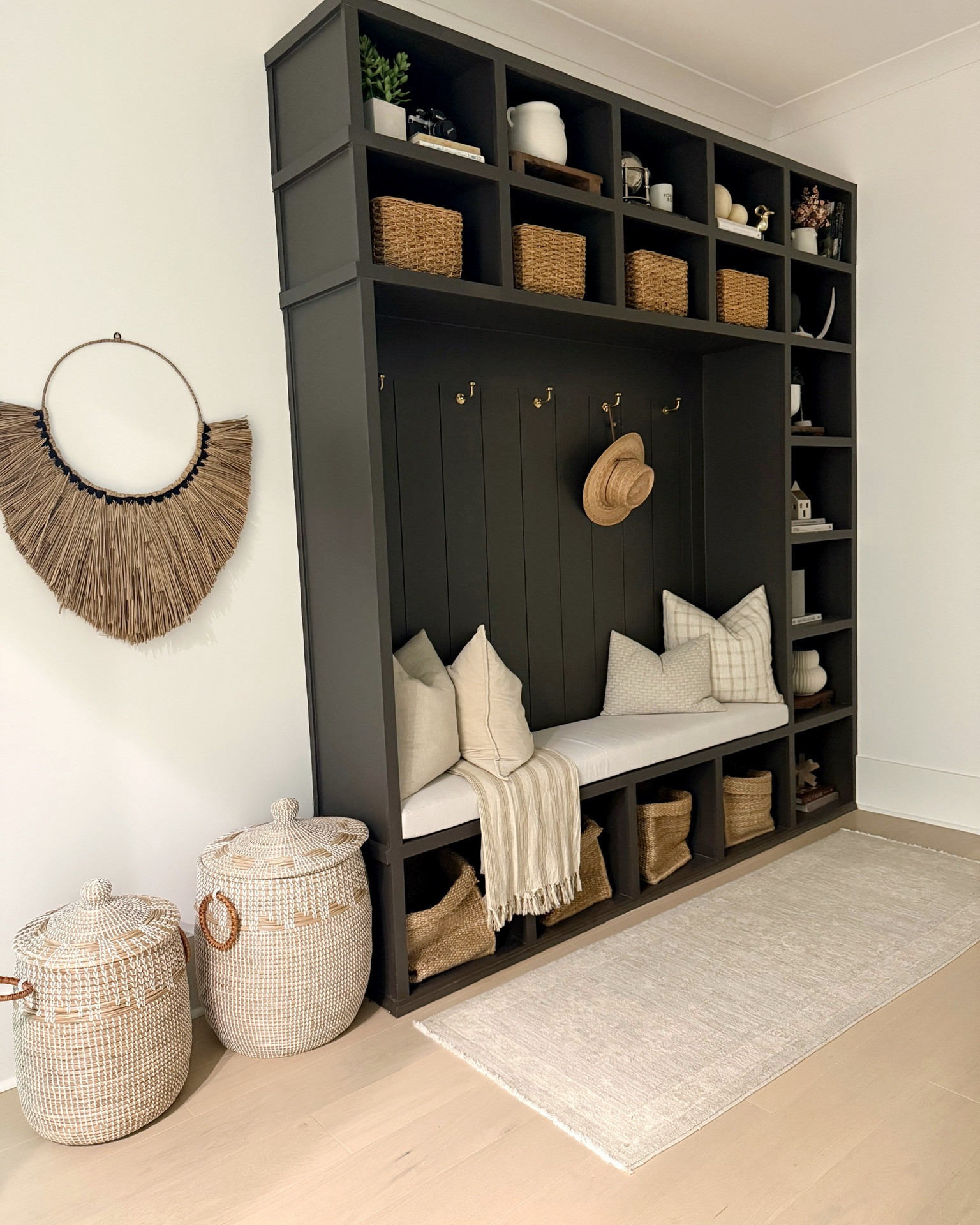 ✨ Small spaces can make a big impact. This Modern Classic mudroom is the perfect mix of storage, style, and coziness.

Do you want to bring our dreamy Modern Classic style interior design into your own home? 🏡 You’re in luck! Reserve our Online Interior Design packages today -> https://porcheandco.com/edesign ✨ We can’t wait to work with you & design your home with #porcheandco

#porcheandco #modernclassicstyle #neutraldecorlove #mudroominspo #organizationgoals #homedesignideas #timelessmodernhome #modernclassicinterior #neutralhomevibes #edesign

#LTKHome #LTKvlog #LTKdayinmylife