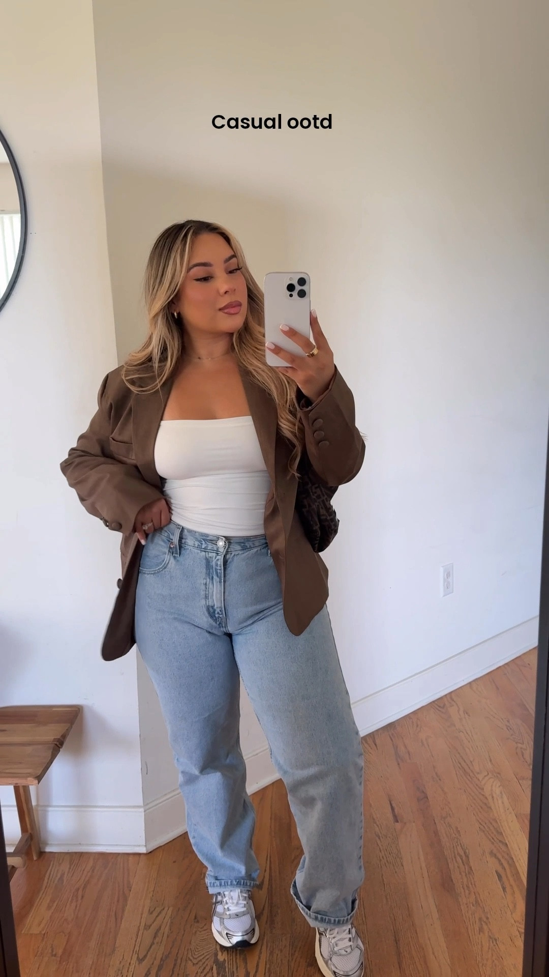 A comfy cute spring outfit 👟🤎

Top: L 
Jeans: 31 
Blazer: size 6


#LTKSeasonal #LTKMidsize #LTKStyleTip