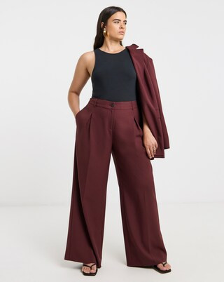 Burgundy Pleated Wide Leg Trouser | Simply Be | Simply Be (UK)